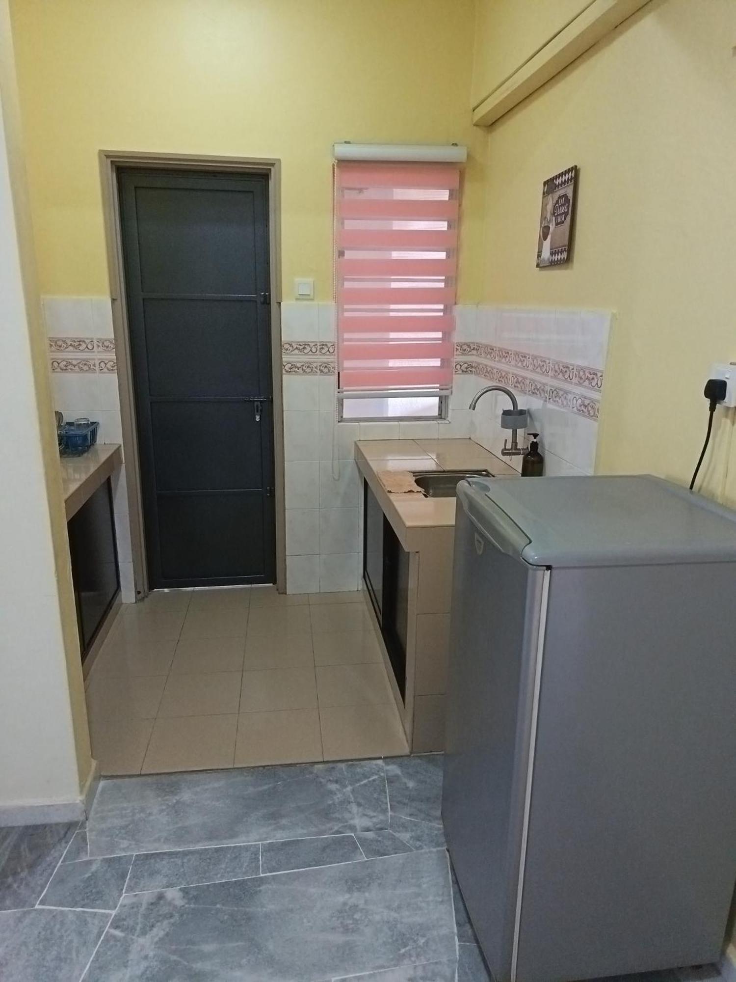 Apartment At Glory Beach Resort Port Dickson Phòng bức ảnh